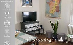 *Cocooning Family*